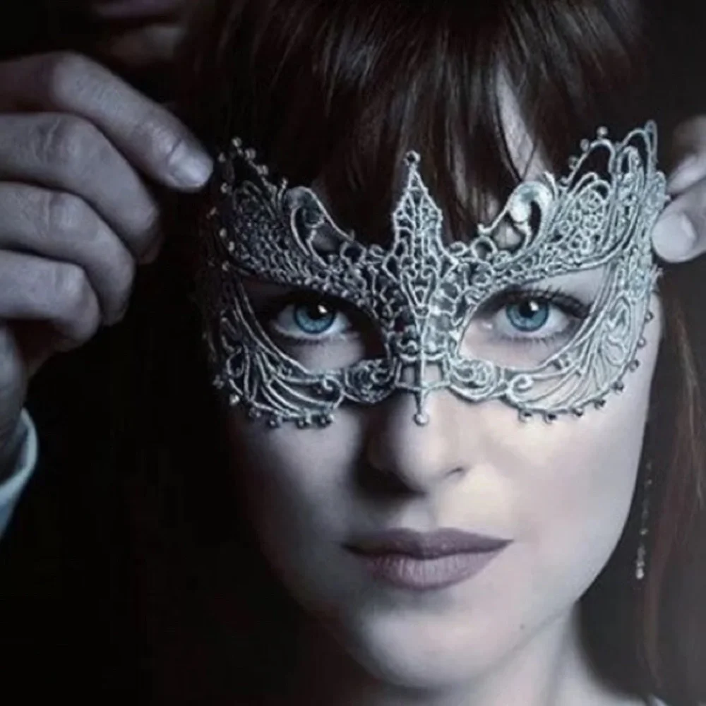 FIFTY SHADES DARKER ANASTASIA MASK-SILVER - Picture 3 of 6